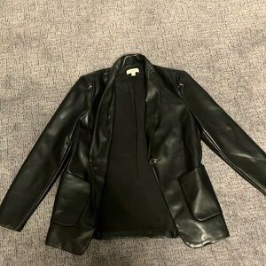 SOLD Elan Black Leather Jacket